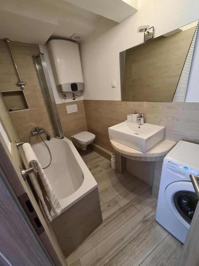 Apartments Rose1 茨雷斯 外观 照片